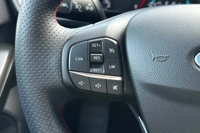 Ford Focus (2025) thumbnail 13