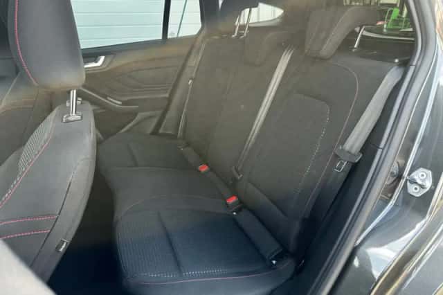 Ford Focus (2025) thumbnail 35
