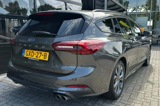 Ford Focus (2025) thumbnail 6