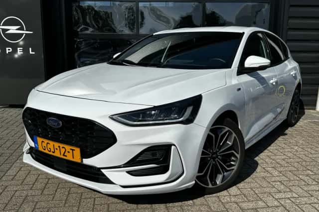 Ford Focus (2024) thumbnail 1