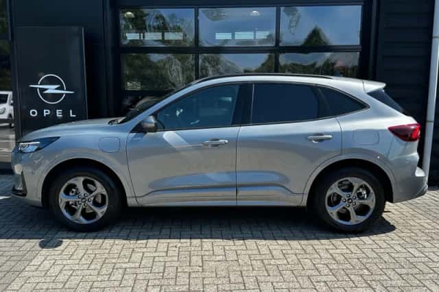 Ford Kuga (2024) thumbnail 3