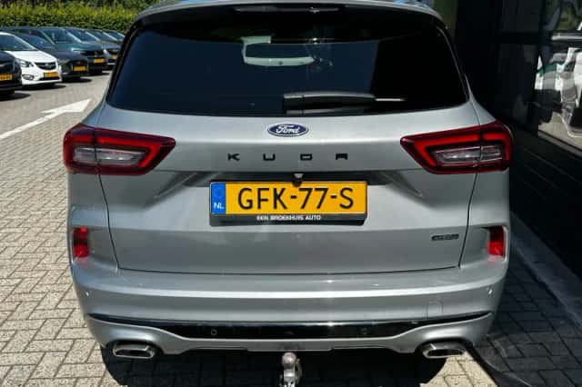 Ford Kuga (2024) thumbnail 5