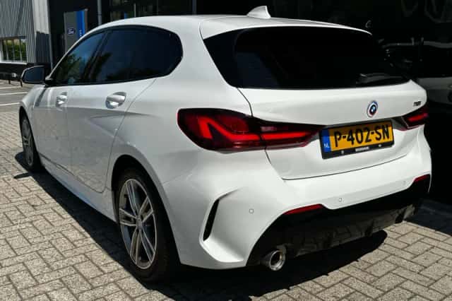 BMW 1-Serie (2022) thumbnail 4