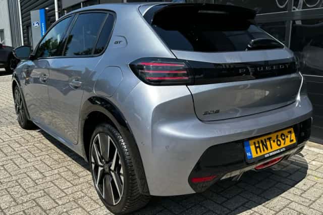 Peugeot 208 (2024) thumbnail 4