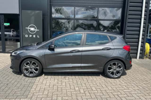 Ford Fiesta (2020) thumbnail 2