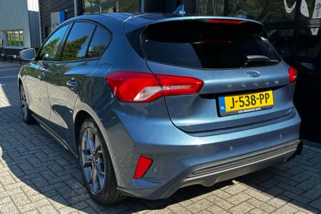 Ford Focus (2020) thumbnail 4