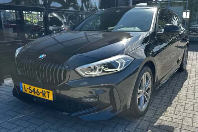 BMW 1-Serie (2021) thumbnail 2