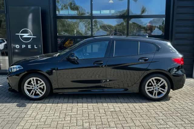 BMW 1-Serie (2021) thumbnail 3