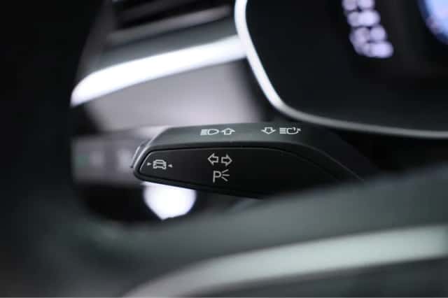 Audi Q3 (2020) thumbnail 21