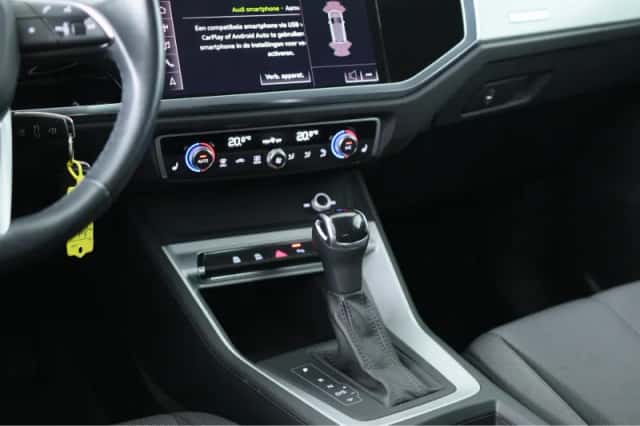 Audi Q3 (2020) thumbnail 26