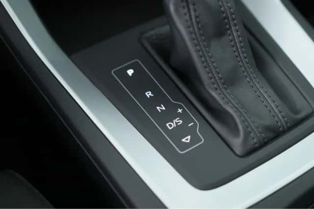 Audi Q3 (2020) thumbnail 36