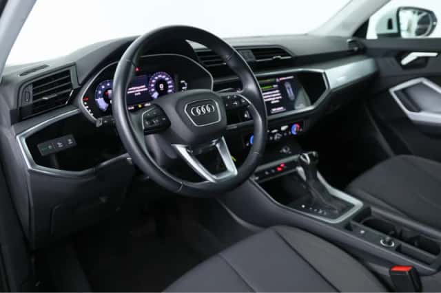 Audi Q3 (2020) thumbnail 7