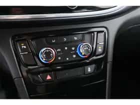 Opel Mokka (2018) thumbnail 11