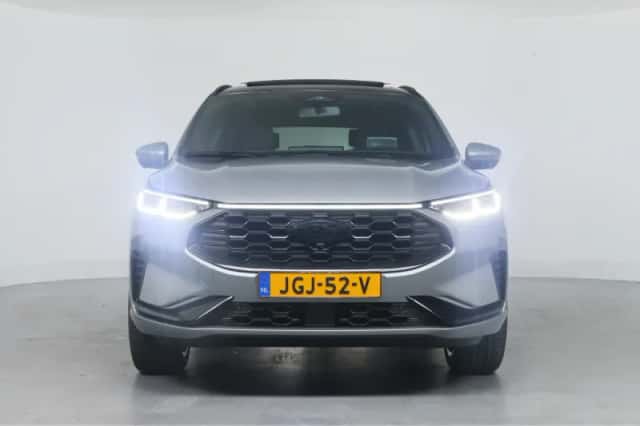 Ford Kuga (2025) thumbnail 3