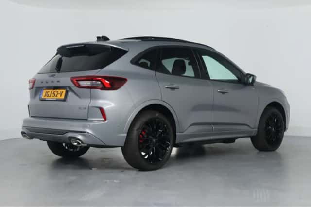 Ford Kuga (2025) thumbnail 4