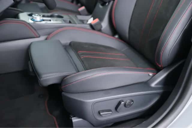 Ford Kuga (2025) thumbnail 36