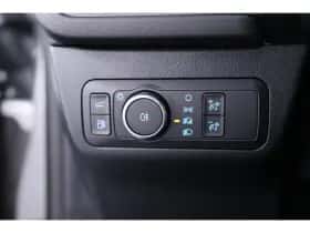 Ford Kuga (2025) thumbnail 40