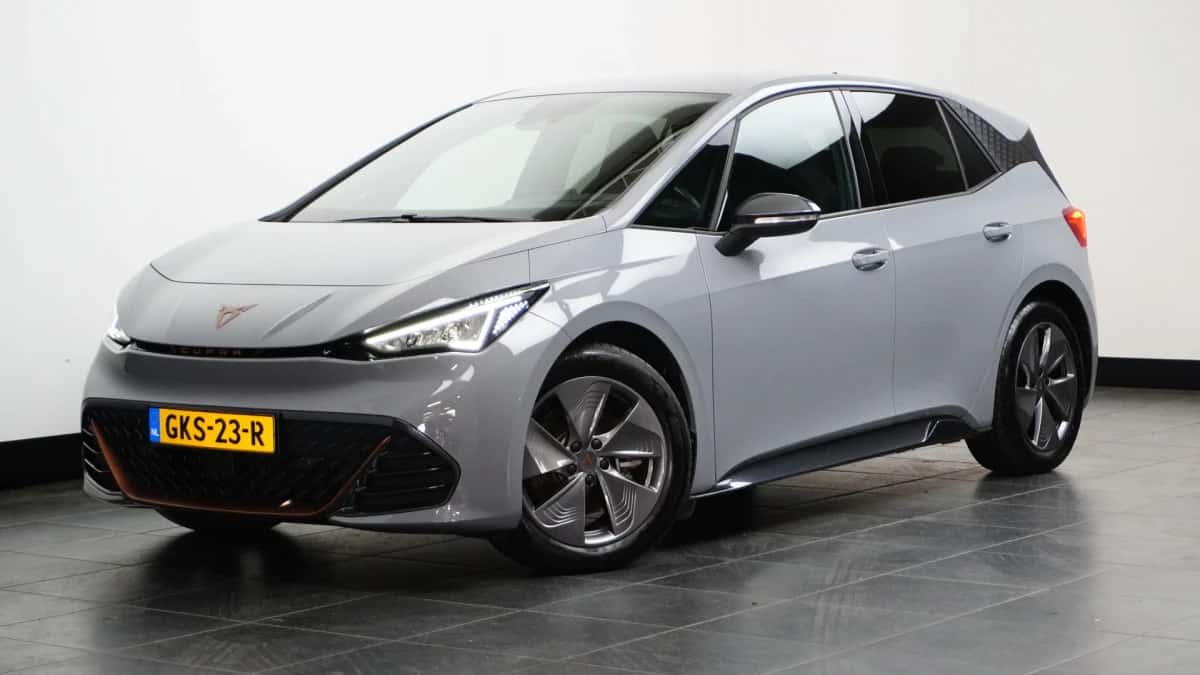 CUPRA Born (2023) — foto 1