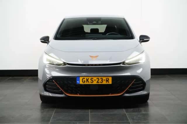 CUPRA Born (2023) thumbnail 2