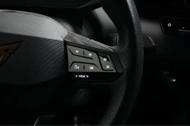 CUPRA Born (2023) thumbnail 12