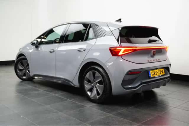 CUPRA Born (2023) thumbnail 5