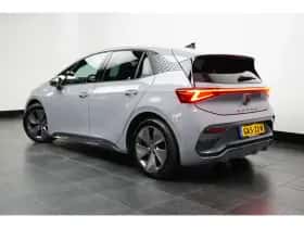 CUPRA Born (2023) thumbnail 5