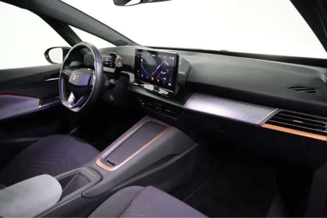 CUPRA Born (2023) thumbnail 7