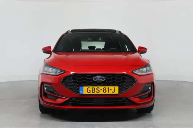 Ford Focus (2024) thumbnail 5