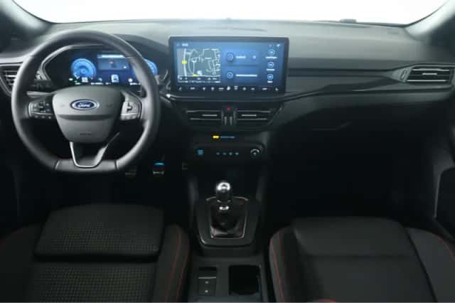 Ford Focus (2024) thumbnail 9