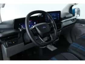 Ford Transit Custom (2025) thumbnail 4