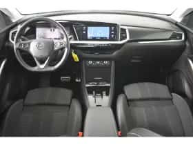 Opel Grandland (2024) thumbnail 4