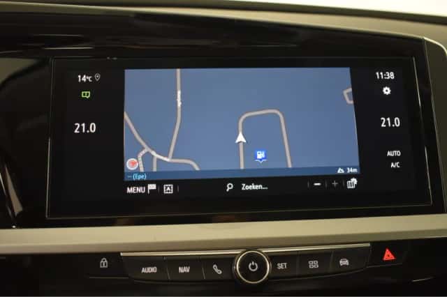 Opel Grandland (2024) thumbnail 10