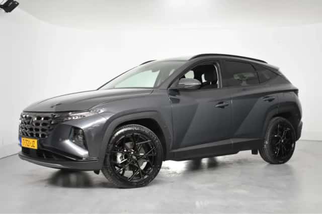 Hyundai Tucson (2023) thumbnail 1