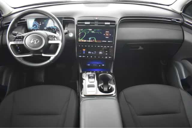 Hyundai Tucson (2023) thumbnail 4