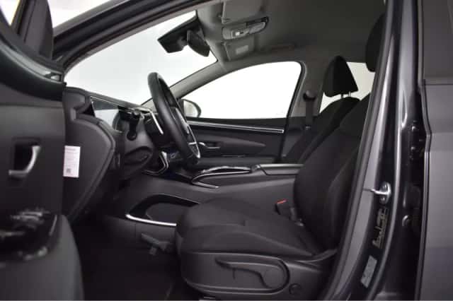 Hyundai Tucson (2023) thumbnail 32