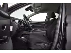 Hyundai Tucson (2023) thumbnail 32