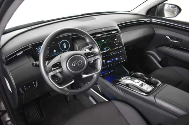 Hyundai Tucson (2023) thumbnail 5