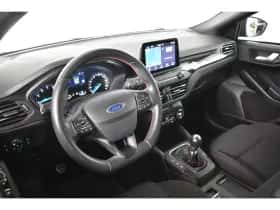 Ford Focus (2019) thumbnail 5