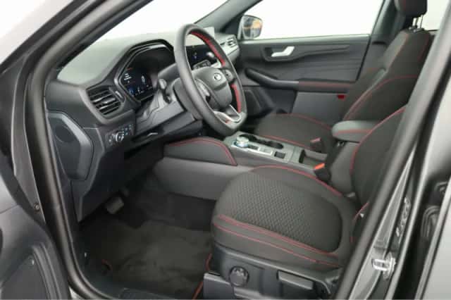 Ford Kuga (2026) thumbnail 5