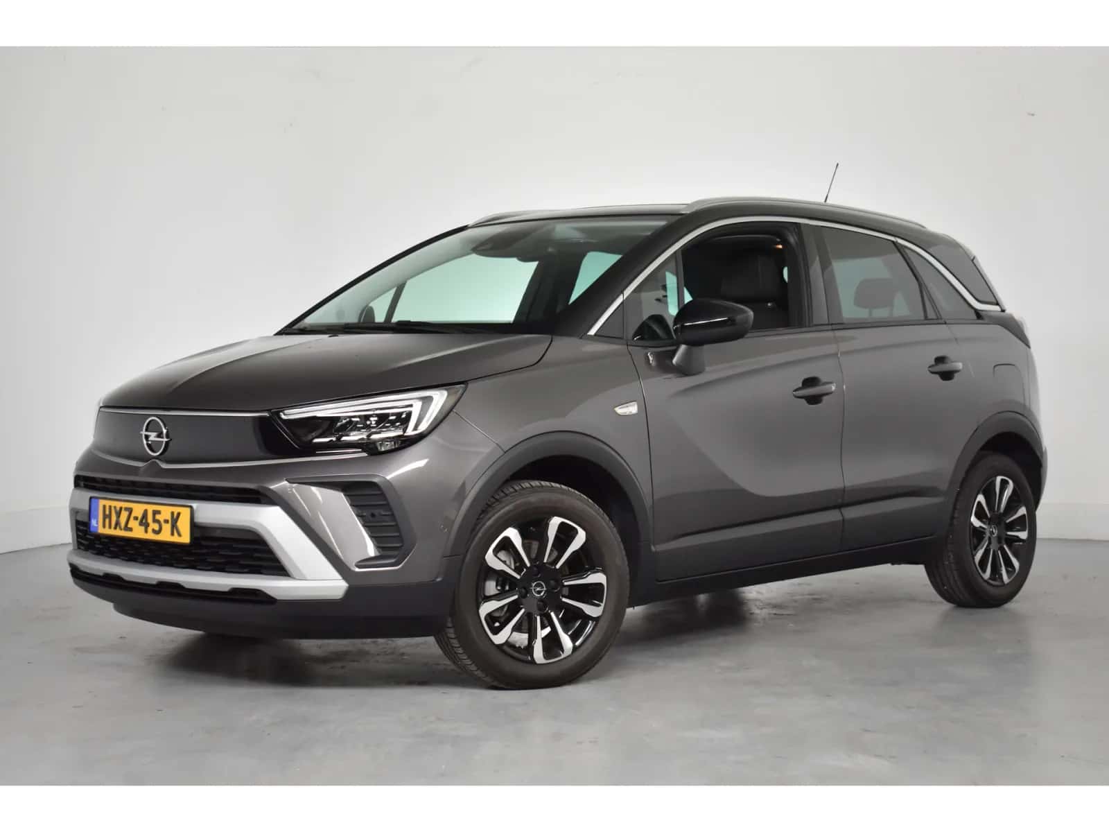 Opel Crossland (2024) — foto 1
