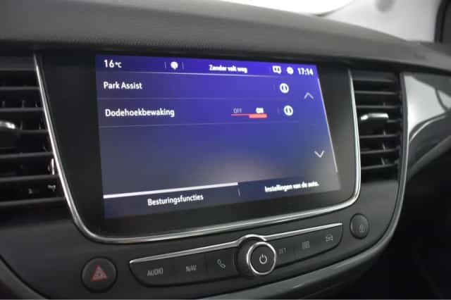 Opel Crossland (2024) thumbnail 15