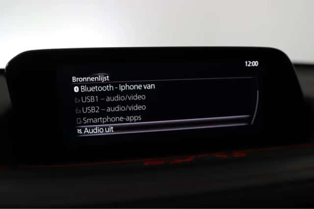Mazda CX-30 (2022) thumbnail 16