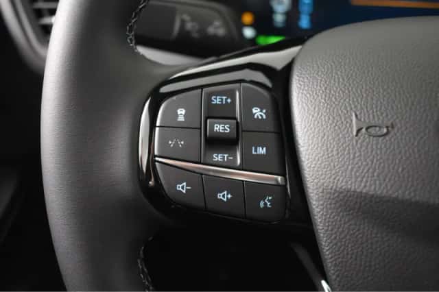 Ford Kuga (2026) thumbnail 37