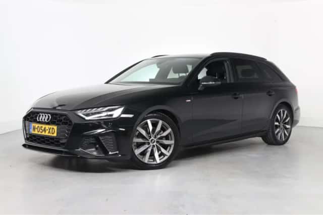 Audi A4 (2022) thumbnail 1