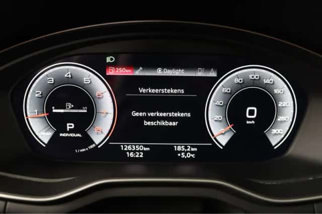 Audi A4 (2022) thumbnail 13