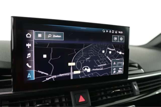 Audi A4 (2022) thumbnail 14