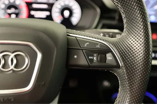 Audi A4 (2022) thumbnail 30
