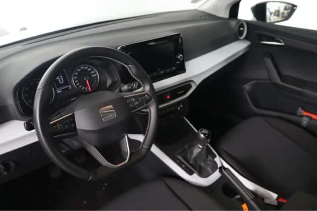 SEAT Arona (2021) thumbnail 6
