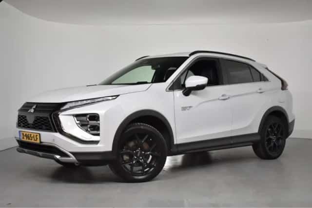 Mitsubishi Eclipse Cross (2022) thumbnail 1