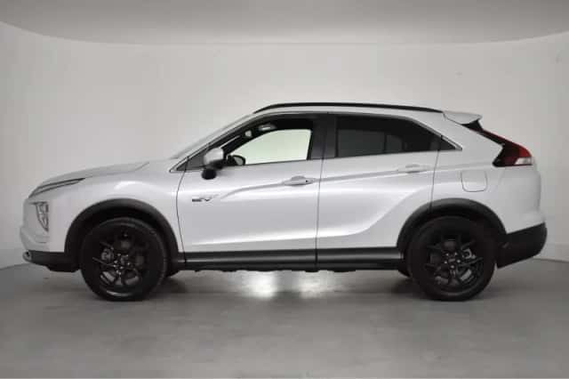Mitsubishi Eclipse Cross (2022) thumbnail 2